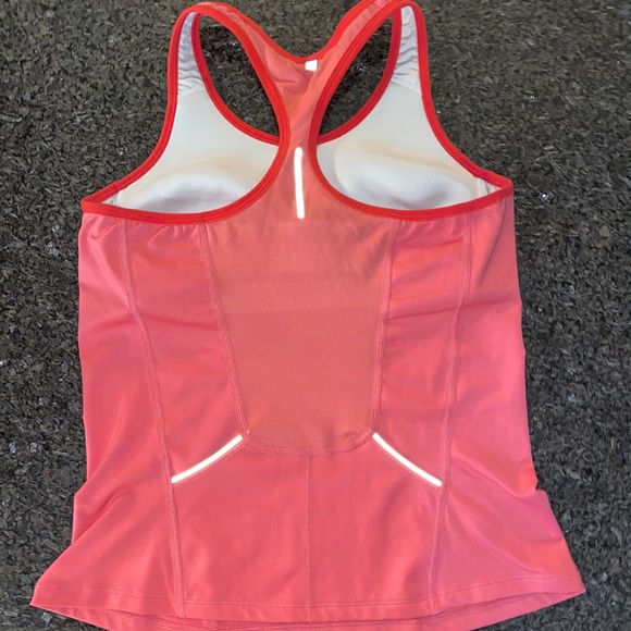 Nike Women’s Dri-Fit Tank - Picture 2 of 3